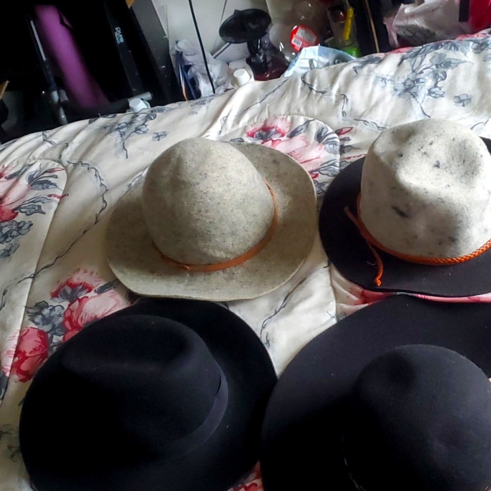 FELT TIP HATS Bundle